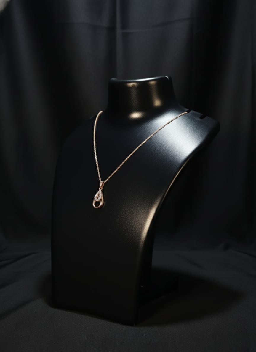 Oval Neckless