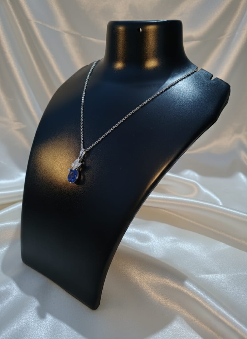 Blue Dimond Neckless